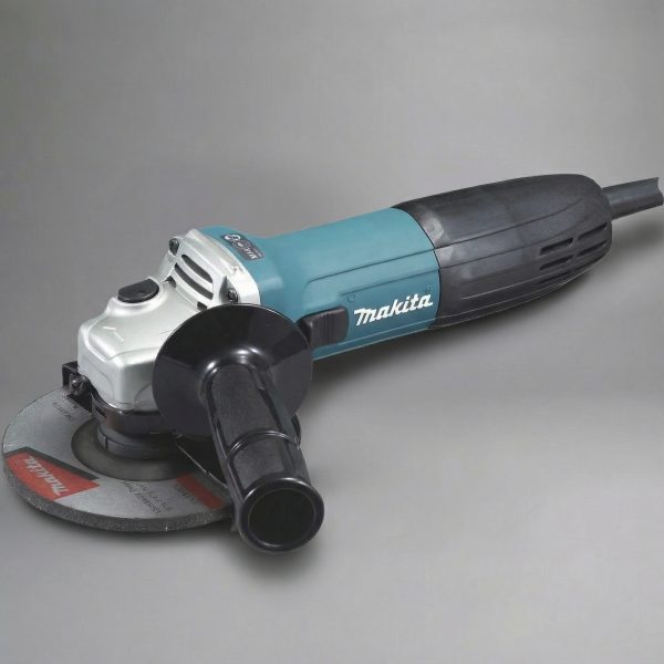 Угловая шлифмашина Makita GA5030