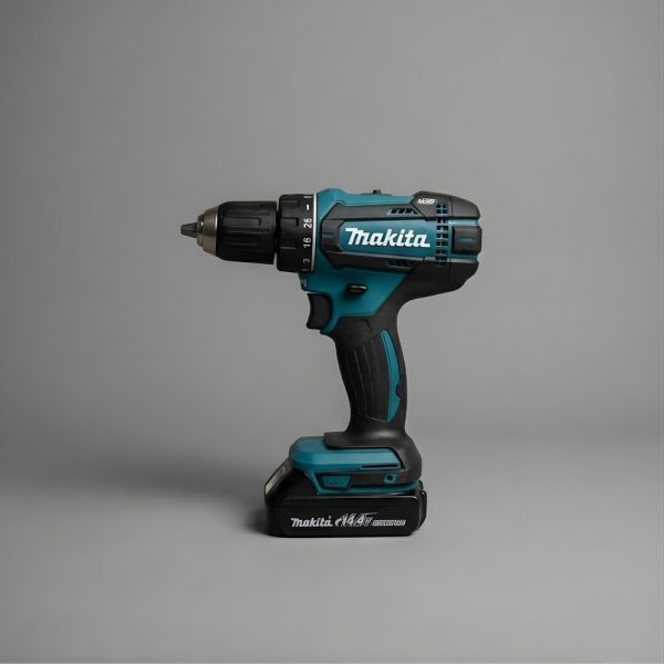 Дрель шуруповерт Makita DF488D002